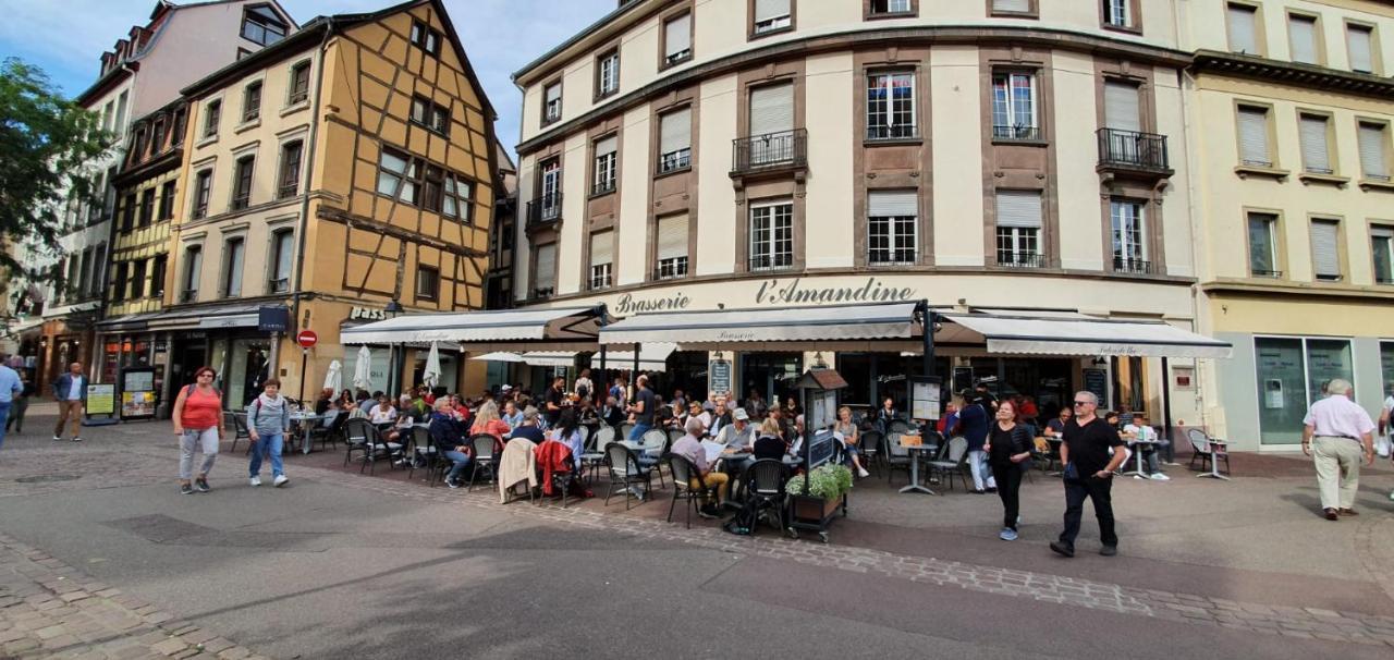 Le Blue St Leon : 2 Pieces Cozy Lit King Size Wifi Apartment Колмар Екстериор снимка